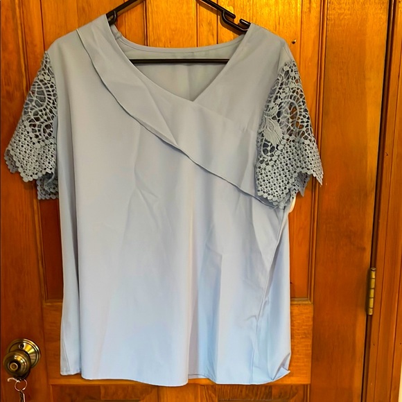 SHEIN Gray Asymmetrical Ruffled Blouse - Picture 1 of 2